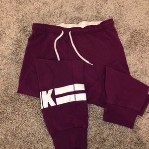 VS PINK JOGGERS